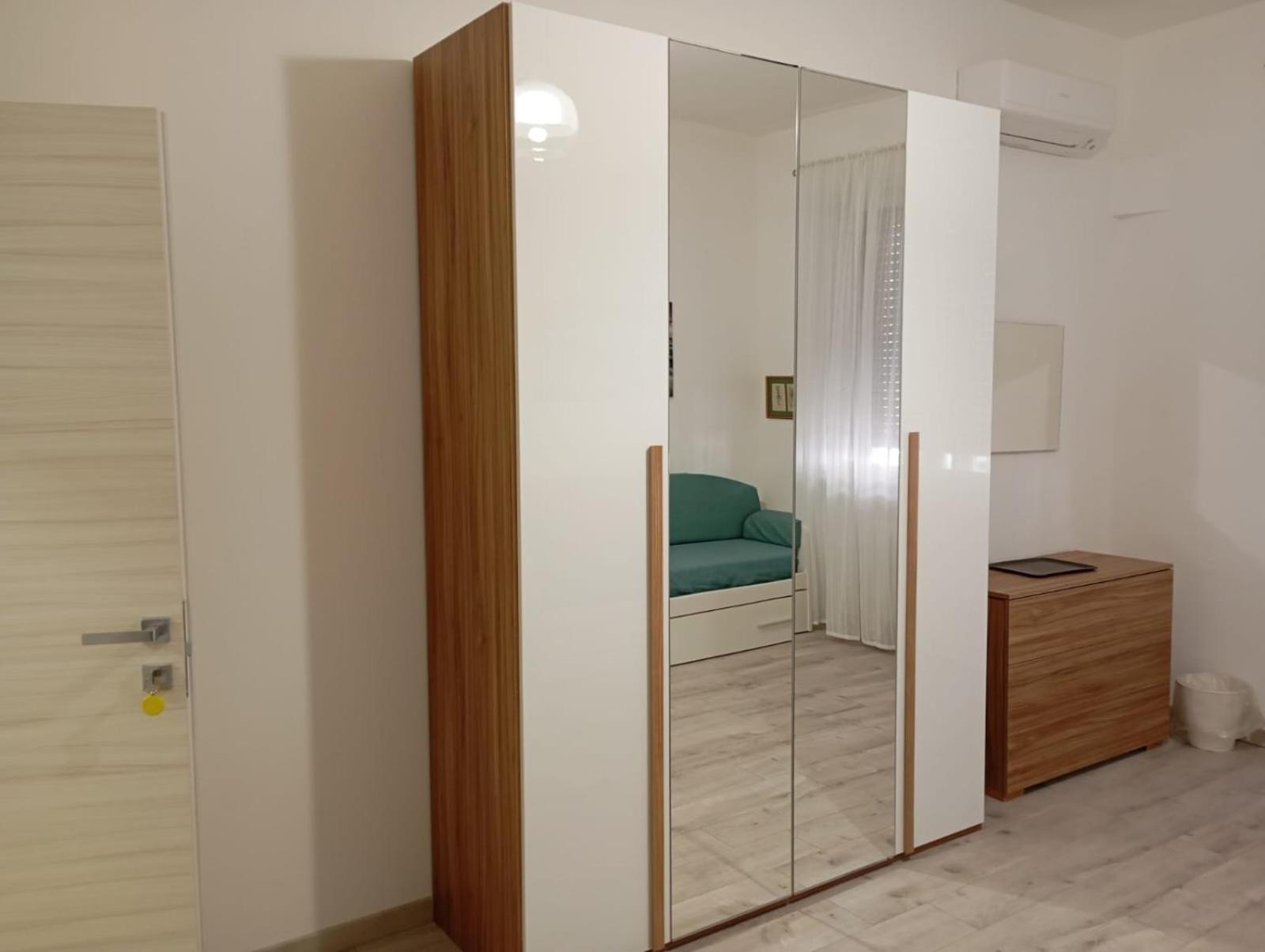 Casagrande - Guest House Ливорно Экстерьер фото